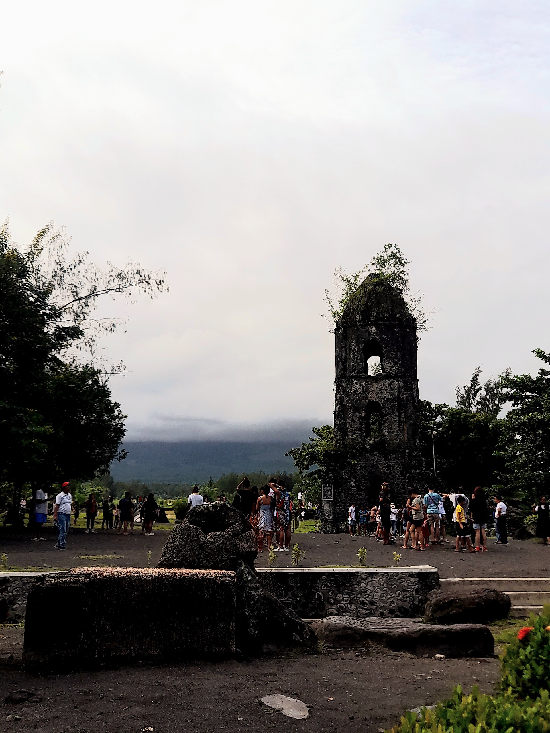 Legazpi Cagsawa ruins