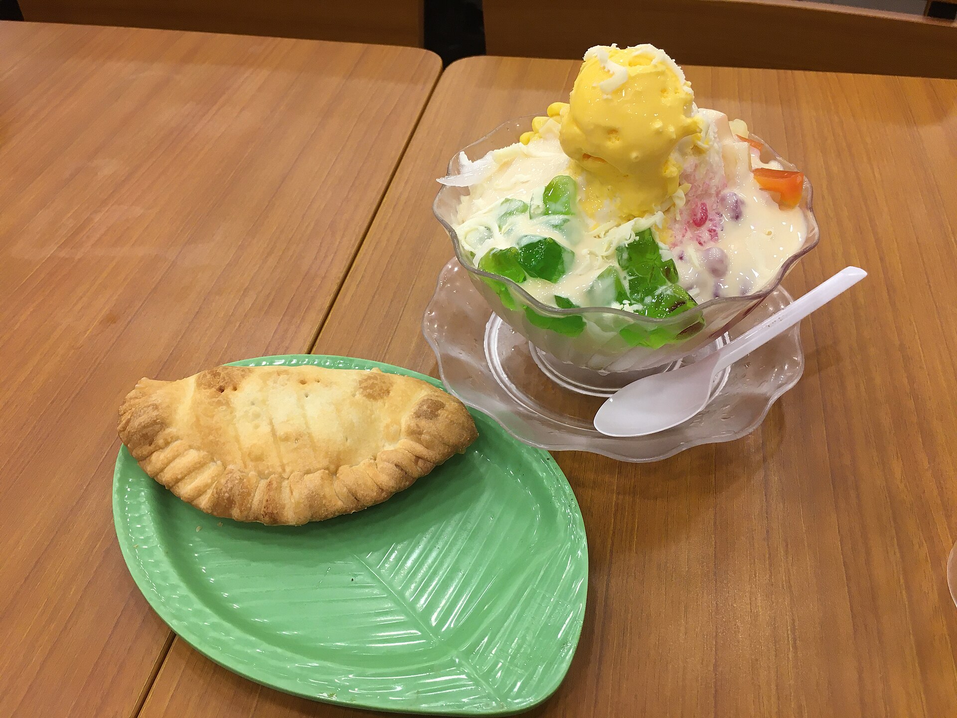 Filipino dessert silvanas
