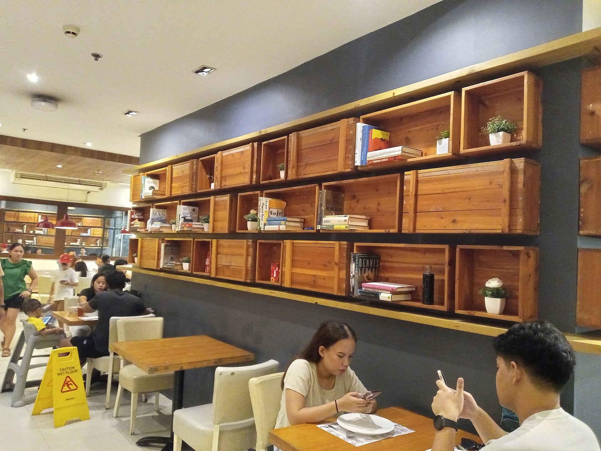 Filipino restaurant interior Cebu